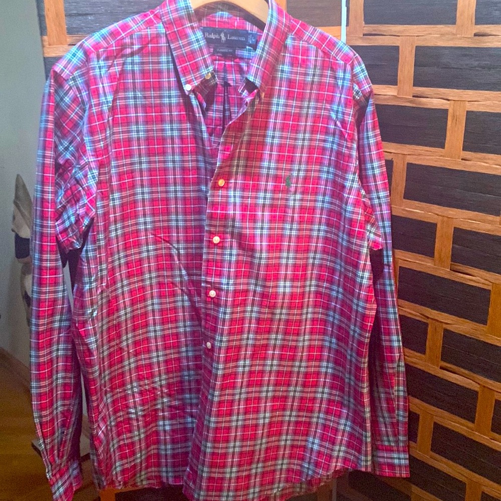 Holiday Ralph Lauren classic fit collared shirt. Like new!
